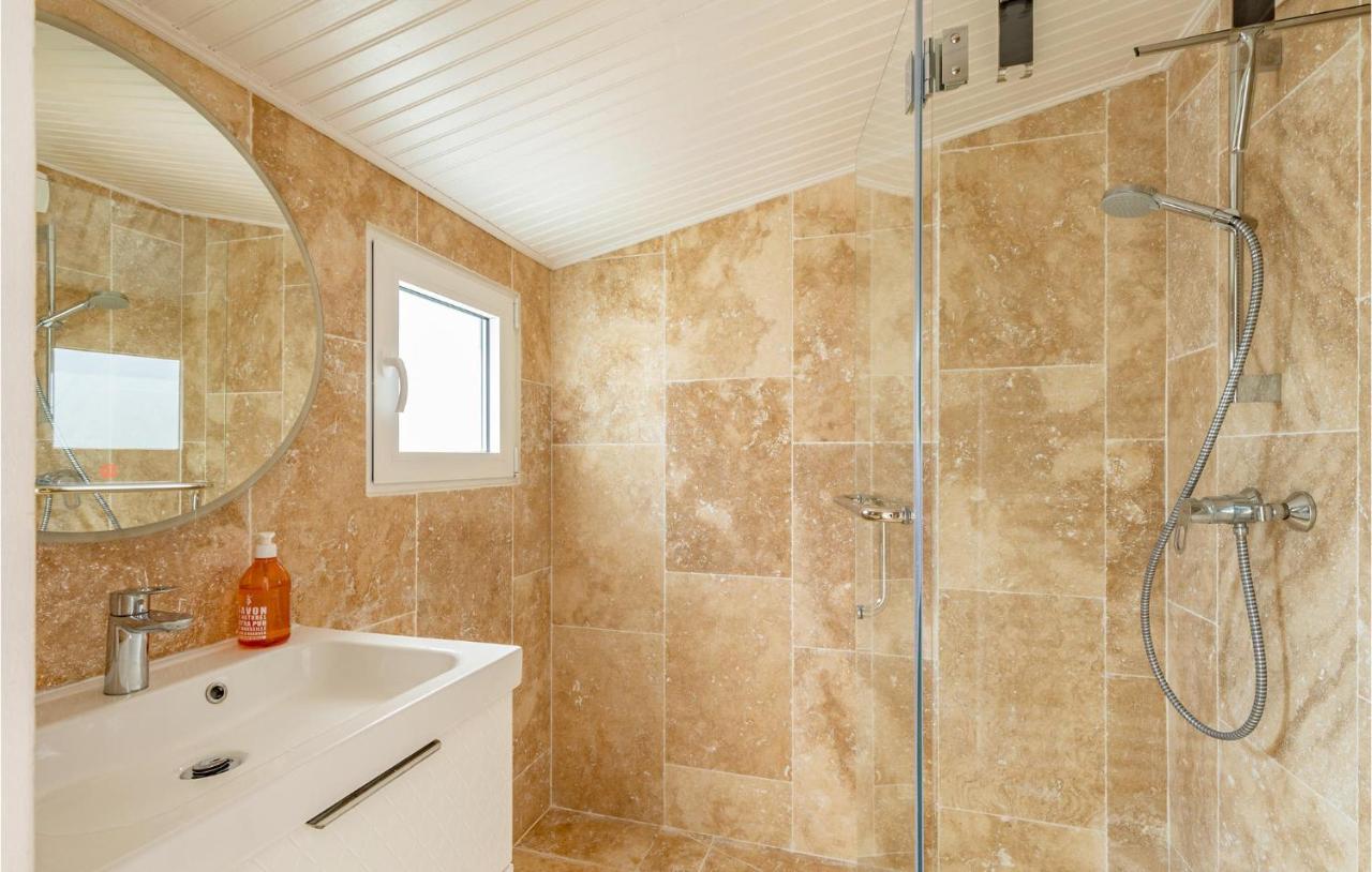 Stunning Home In Noirmoutier En Lile מראה חיצוני תמונה